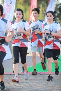 BIB: 6381, 7909
                            <button type="button" onclick="openModal(6453587)" class="btn btn-primary btn-sm float-right btn-popup" data-toggle="modal" data-target=".modal-high-quality">
                        <i class="fas fa-shopping-cart"></i> Add to Cart
                    </button>
                                            <button type="button" onclick="isThisMe(6453587, true)" class="btn btn-success btn-sm float-right btn-popup btn-isme hidden" data-toggle="tooltip" data-placement="bottom" title="นี่คือรูปของคุณใช่ไหม คลิกที่นี่เพื่อเอาเข้าอัลบั้ม">
                        <i class="fas fa-plus"></i> Add to album
                    </button>
                    <button type="button" onclick="isThisMe(6453587, false)" class="btn btn-warning btn-sm float-right btn-popup btn-isnotme hidden">
                        <i class="fas fa-ban"></i> Remove from album
                    </button>