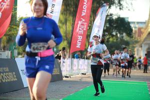 BIB: 6627, 7211
                            <button type="button" onclick="openModal(6452630)" class="btn btn-primary btn-sm float-right btn-popup" data-toggle="modal" data-target=".modal-high-quality">
                        <i class="fas fa-shopping-cart"></i> Add to Cart
                    </button>
                                            <button type="button" onclick="isThisMe(6452630, true)" class="btn btn-success btn-sm float-right btn-popup btn-isme hidden" data-toggle="tooltip" data-placement="bottom" title="นี่คือรูปของคุณใช่ไหม คลิกที่นี่เพื่อเอาเข้าอัลบั้ม">
                        <i class="fas fa-plus"></i> Add to album
                    </button>
                    <button type="button" onclick="isThisMe(6452630, false)" class="btn btn-warning btn-sm float-right btn-popup btn-isnotme hidden">
                        <i class="fas fa-ban"></i> Remove from album
                    </button>