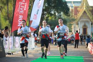 BIB: 7000, 7058, 219
                            <button type="button" onclick="openModal(6452594)" class="btn btn-primary btn-sm float-right btn-popup" data-toggle="modal" data-target=".modal-high-quality">
                        <i class="fas fa-shopping-cart"></i> Add to Cart
                    </button>
                                            <button type="button" onclick="isThisMe(6452594, true)" class="btn btn-success btn-sm float-right btn-popup btn-isme hidden" data-toggle="tooltip" data-placement="bottom" title="นี่คือรูปของคุณใช่ไหม คลิกที่นี่เพื่อเอาเข้าอัลบั้ม">
                        <i class="fas fa-plus"></i> Add to album
                    </button>
                    <button type="button" onclick="isThisMe(6452594, false)" class="btn btn-warning btn-sm float-right btn-popup btn-isnotme hidden">
                        <i class="fas fa-ban"></i> Remove from album
                    </button>