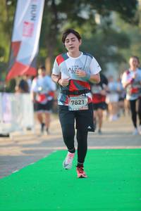 BIB: 7821
                            <button type="button" onclick="openModal(6453376)" class="btn btn-primary btn-sm float-right btn-popup" data-toggle="modal" data-target=".modal-high-quality">
                        <i class="fas fa-shopping-cart"></i> Add to Cart
                    </button>
                                            <button type="button" onclick="isThisMe(6453376, true)" class="btn btn-success btn-sm float-right btn-popup btn-isme hidden" data-toggle="tooltip" data-placement="bottom" title="นี่คือรูปของคุณใช่ไหม คลิกที่นี่เพื่อเอาเข้าอัลบั้ม">
                        <i class="fas fa-plus"></i> Add to album
                    </button>
                    <button type="button" onclick="isThisMe(6453376, false)" class="btn btn-warning btn-sm float-right btn-popup btn-isnotme hidden">
                        <i class="fas fa-ban"></i> Remove from album
                    </button>