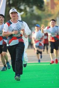 BIB: 
                            <button type="button" onclick="openModal(6452302)" class="btn btn-primary btn-sm float-right btn-popup" data-toggle="modal" data-target=".modal-high-quality">
                        <i class="fas fa-shopping-cart"></i> Add to Cart
                    </button>
                                            <button type="button" onclick="isThisMe(6452302, true)" class="btn btn-success btn-sm float-right btn-popup btn-isme hidden" data-toggle="tooltip" data-placement="bottom" title="นี่คือรูปของคุณใช่ไหม คลิกที่นี่เพื่อเอาเข้าอัลบั้ม">
                        <i class="fas fa-plus"></i> Add to album
                    </button>
                    <button type="button" onclick="isThisMe(6452302, false)" class="btn btn-warning btn-sm float-right btn-popup btn-isnotme hidden">
                        <i class="fas fa-ban"></i> Remove from album
                    </button>