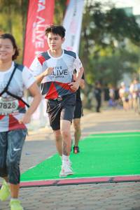 BIB: 7828
                            <button type="button" onclick="openModal(6452828)" class="btn btn-primary btn-sm float-right btn-popup" data-toggle="modal" data-target=".modal-high-quality">
                        <i class="fas fa-shopping-cart"></i> Add to Cart
                    </button>
                                            <button type="button" onclick="isThisMe(6452828, true)" class="btn btn-success btn-sm float-right btn-popup btn-isme hidden" data-toggle="tooltip" data-placement="bottom" title="นี่คือรูปของคุณใช่ไหม คลิกที่นี่เพื่อเอาเข้าอัลบั้ม">
                        <i class="fas fa-plus"></i> Add to album
                    </button>
                    <button type="button" onclick="isThisMe(6452828, false)" class="btn btn-warning btn-sm float-right btn-popup btn-isnotme hidden">
                        <i class="fas fa-ban"></i> Remove from album
                    </button>