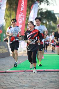 BIB: 618, 376
                            <button type="button" onclick="openModal(6452898)" class="btn btn-primary btn-sm float-right btn-popup" data-toggle="modal" data-target=".modal-high-quality">
                        <i class="fas fa-shopping-cart"></i> Add to Cart
                    </button>
                                            <button type="button" onclick="isThisMe(6452898, true)" class="btn btn-success btn-sm float-right btn-popup btn-isme hidden" data-toggle="tooltip" data-placement="bottom" title="นี่คือรูปของคุณใช่ไหม คลิกที่นี่เพื่อเอาเข้าอัลบั้ม">
                        <i class="fas fa-plus"></i> Add to album
                    </button>
                    <button type="button" onclick="isThisMe(6452898, false)" class="btn btn-warning btn-sm float-right btn-popup btn-isnotme hidden">
                        <i class="fas fa-ban"></i> Remove from album
                    </button>