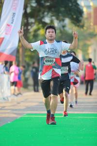 BIB: 6980, 6728
                            <button type="button" onclick="openModal(6451630)" class="btn btn-primary btn-sm float-right btn-popup" data-toggle="modal" data-target=".modal-high-quality">
                        <i class="fas fa-shopping-cart"></i> Add to Cart
                    </button>
                                            <button type="button" onclick="isThisMe(6451630, true)" class="btn btn-success btn-sm float-right btn-popup btn-isme hidden" data-toggle="tooltip" data-placement="bottom" title="นี่คือรูปของคุณใช่ไหม คลิกที่นี่เพื่อเอาเข้าอัลบั้ม">
                        <i class="fas fa-plus"></i> Add to album
                    </button>
                    <button type="button" onclick="isThisMe(6451630, false)" class="btn btn-warning btn-sm float-right btn-popup btn-isnotme hidden">
                        <i class="fas fa-ban"></i> Remove from album
                    </button>