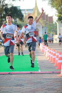 BIB: 6149, 6866
                            <button type="button" onclick="openModal(6453312)" class="btn btn-primary btn-sm float-right btn-popup" data-toggle="modal" data-target=".modal-high-quality">
                        <i class="fas fa-shopping-cart"></i> Add to Cart
                    </button>
                                            <button type="button" onclick="isThisMe(6453312, true)" class="btn btn-success btn-sm float-right btn-popup btn-isme hidden" data-toggle="tooltip" data-placement="bottom" title="นี่คือรูปของคุณใช่ไหม คลิกที่นี่เพื่อเอาเข้าอัลบั้ม">
                        <i class="fas fa-plus"></i> Add to album
                    </button>
                    <button type="button" onclick="isThisMe(6453312, false)" class="btn btn-warning btn-sm float-right btn-popup btn-isnotme hidden">
                        <i class="fas fa-ban"></i> Remove from album
                    </button>