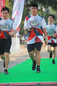 BIB: 7111, 7074, 6826
                            <button type="button" onclick="openModal(6453332)" class="btn btn-primary btn-sm float-right btn-popup" data-toggle="modal" data-target=".modal-high-quality">
                        <i class="fas fa-shopping-cart"></i> Add to Cart
                    </button>
                                            <button type="button" onclick="isThisMe(6453332, true)" class="btn btn-success btn-sm float-right btn-popup btn-isme hidden" data-toggle="tooltip" data-placement="bottom" title="นี่คือรูปของคุณใช่ไหม คลิกที่นี่เพื่อเอาเข้าอัลบั้ม">
                        <i class="fas fa-plus"></i> Add to album
                    </button>
                    <button type="button" onclick="isThisMe(6453332, false)" class="btn btn-warning btn-sm float-right btn-popup btn-isnotme hidden">
                        <i class="fas fa-ban"></i> Remove from album
                    </button>