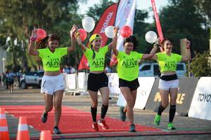 BIB: 
                            <button type="button" onclick="openModal(6453241)" class="btn btn-primary btn-sm float-right btn-popup" data-toggle="modal" data-target=".modal-high-quality">
                        <i class="fas fa-shopping-cart"></i> Add to Cart
                    </button>
                                            <button type="button" onclick="isThisMe(6453241, true)" class="btn btn-success btn-sm float-right btn-popup btn-isme hidden" data-toggle="tooltip" data-placement="bottom" title="นี่คือรูปของคุณใช่ไหม คลิกที่นี่เพื่อเอาเข้าอัลบั้ม">
                        <i class="fas fa-plus"></i> Add to album
                    </button>
                    <button type="button" onclick="isThisMe(6453241, false)" class="btn btn-warning btn-sm float-right btn-popup btn-isnotme hidden">
                        <i class="fas fa-ban"></i> Remove from album
                    </button>