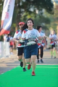 BIB: 7395
                            <button type="button" onclick="openModal(6452991)" class="btn btn-primary btn-sm float-right btn-popup" data-toggle="modal" data-target=".modal-high-quality">
                        <i class="fas fa-shopping-cart"></i> Add to Cart
                    </button>
                                            <button type="button" onclick="isThisMe(6452991, true)" class="btn btn-success btn-sm float-right btn-popup btn-isme hidden" data-toggle="tooltip" data-placement="bottom" title="นี่คือรูปของคุณใช่ไหม คลิกที่นี่เพื่อเอาเข้าอัลบั้ม">
                        <i class="fas fa-plus"></i> Add to album
                    </button>
                    <button type="button" onclick="isThisMe(6452991, false)" class="btn btn-warning btn-sm float-right btn-popup btn-isnotme hidden">
                        <i class="fas fa-ban"></i> Remove from album
                    </button>