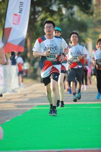 BIB: 7028
                            <button type="button" onclick="openModal(6452755)" class="btn btn-primary btn-sm float-right btn-popup" data-toggle="modal" data-target=".modal-high-quality">
                        <i class="fas fa-shopping-cart"></i> Add to Cart
                    </button>
                                            <button type="button" onclick="isThisMe(6452755, true)" class="btn btn-success btn-sm float-right btn-popup btn-isme hidden" data-toggle="tooltip" data-placement="bottom" title="นี่คือรูปของคุณใช่ไหม คลิกที่นี่เพื่อเอาเข้าอัลบั้ม">
                        <i class="fas fa-plus"></i> Add to album
                    </button>
                    <button type="button" onclick="isThisMe(6452755, false)" class="btn btn-warning btn-sm float-right btn-popup btn-isnotme hidden">
                        <i class="fas fa-ban"></i> Remove from album
                    </button>