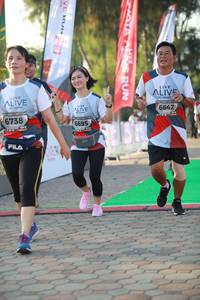 BIB: 6642, 6738, 6695
                            <button type="button" onclick="openModal(6453506)" class="btn btn-primary btn-sm float-right btn-popup" data-toggle="modal" data-target=".modal-high-quality">
                        <i class="fas fa-shopping-cart"></i> Add to Cart
                    </button>
                                            <button type="button" onclick="isThisMe(6453506, true)" class="btn btn-success btn-sm float-right btn-popup btn-isme hidden" data-toggle="tooltip" data-placement="bottom" title="นี่คือรูปของคุณใช่ไหม คลิกที่นี่เพื่อเอาเข้าอัลบั้ม">
                        <i class="fas fa-plus"></i> Add to album
                    </button>
                    <button type="button" onclick="isThisMe(6453506, false)" class="btn btn-warning btn-sm float-right btn-popup btn-isnotme hidden">
                        <i class="fas fa-ban"></i> Remove from album
                    </button>