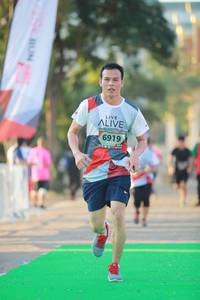 BIB: 6919
                            <button type="button" onclick="openModal(6451707)" class="btn btn-primary btn-sm float-right btn-popup" data-toggle="modal" data-target=".modal-high-quality">
                        <i class="fas fa-shopping-cart"></i> Add to Cart
                    </button>
                                            <button type="button" onclick="isThisMe(6451707, true)" class="btn btn-success btn-sm float-right btn-popup btn-isme hidden" data-toggle="tooltip" data-placement="bottom" title="นี่คือรูปของคุณใช่ไหม คลิกที่นี่เพื่อเอาเข้าอัลบั้ม">
                        <i class="fas fa-plus"></i> Add to album
                    </button>
                    <button type="button" onclick="isThisMe(6451707, false)" class="btn btn-warning btn-sm float-right btn-popup btn-isnotme hidden">
                        <i class="fas fa-ban"></i> Remove from album
                    </button>