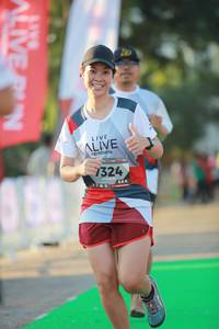 BIB: 1324
                            <button type="button" onclick="openModal(6451974)" class="btn btn-primary btn-sm float-right btn-popup" data-toggle="modal" data-target=".modal-high-quality">
                        <i class="fas fa-shopping-cart"></i> Add to Cart
                    </button>
                                            <button type="button" onclick="isThisMe(6451974, true)" class="btn btn-success btn-sm float-right btn-popup btn-isme hidden" data-toggle="tooltip" data-placement="bottom" title="นี่คือรูปของคุณใช่ไหม คลิกที่นี่เพื่อเอาเข้าอัลบั้ม">
                        <i class="fas fa-plus"></i> Add to album
                    </button>
                    <button type="button" onclick="isThisMe(6451974, false)" class="btn btn-warning btn-sm float-right btn-popup btn-isnotme hidden">
                        <i class="fas fa-ban"></i> Remove from album
                    </button>