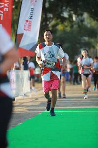 BIB: 7026
                            <button type="button" onclick="openModal(6452726)" class="btn btn-primary btn-sm float-right btn-popup" data-toggle="modal" data-target=".modal-high-quality">
                        <i class="fas fa-shopping-cart"></i> Add to Cart
                    </button>
                                            <button type="button" onclick="isThisMe(6452726, true)" class="btn btn-success btn-sm float-right btn-popup btn-isme hidden" data-toggle="tooltip" data-placement="bottom" title="นี่คือรูปของคุณใช่ไหม คลิกที่นี่เพื่อเอาเข้าอัลบั้ม">
                        <i class="fas fa-plus"></i> Add to album
                    </button>
                    <button type="button" onclick="isThisMe(6452726, false)" class="btn btn-warning btn-sm float-right btn-popup btn-isnotme hidden">
                        <i class="fas fa-ban"></i> Remove from album
                    </button>