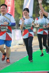 BIB: 6296, 924, 6045
                            <button type="button" onclick="openModal(6453561)" class="btn btn-primary btn-sm float-right btn-popup" data-toggle="modal" data-target=".modal-high-quality">
                        <i class="fas fa-shopping-cart"></i> Add to Cart
                    </button>
                                            <button type="button" onclick="isThisMe(6453561, true)" class="btn btn-success btn-sm float-right btn-popup btn-isme hidden" data-toggle="tooltip" data-placement="bottom" title="นี่คือรูปของคุณใช่ไหม คลิกที่นี่เพื่อเอาเข้าอัลบั้ม">
                        <i class="fas fa-plus"></i> Add to album
                    </button>
                    <button type="button" onclick="isThisMe(6453561, false)" class="btn btn-warning btn-sm float-right btn-popup btn-isnotme hidden">
                        <i class="fas fa-ban"></i> Remove from album
                    </button>