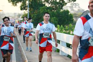 BIB: 7686, 7665, 6287
                            <button type="button" onclick="openModal(6394580)" class="btn btn-primary btn-sm float-right btn-popup" data-toggle="modal" data-target=".modal-high-quality">
                        <i class="fas fa-shopping-cart"></i> Add to Cart
                    </button>
                                            <button type="button" onclick="isThisMe(6394580, true)" class="btn btn-success btn-sm float-right btn-popup btn-isme hidden" data-toggle="tooltip" data-placement="bottom" title="นี่คือรูปของคุณใช่ไหม คลิกที่นี่เพื่อเอาเข้าอัลบั้ม">
                        <i class="fas fa-plus"></i> Add to album
                    </button>
                    <button type="button" onclick="isThisMe(6394580, false)" class="btn btn-warning btn-sm float-right btn-popup btn-isnotme hidden">
                        <i class="fas fa-ban"></i> Remove from album
                    </button>