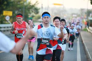 BIB: 6098, 3004
                            <button type="button" onclick="openModal(6391657)" class="btn btn-primary btn-sm float-right btn-popup" data-toggle="modal" data-target=".modal-high-quality">
                        <i class="fas fa-shopping-cart"></i> Add to Cart
                    </button>
                                            <button type="button" onclick="isThisMe(6391657, true)" class="btn btn-success btn-sm float-right btn-popup btn-isme hidden" data-toggle="tooltip" data-placement="bottom" title="นี่คือรูปของคุณใช่ไหม คลิกที่นี่เพื่อเอาเข้าอัลบั้ม">
                        <i class="fas fa-plus"></i> Add to album
                    </button>
                    <button type="button" onclick="isThisMe(6391657, false)" class="btn btn-warning btn-sm float-right btn-popup btn-isnotme hidden">
                        <i class="fas fa-ban"></i> Remove from album
                    </button>