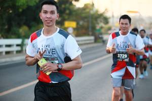 BIB: 3729
                            <button type="button" onclick="openModal(6391220)" class="btn btn-primary btn-sm float-right btn-popup" data-toggle="modal" data-target=".modal-high-quality">
                        <i class="fas fa-shopping-cart"></i> Add to Cart
                    </button>
                                            <button type="button" onclick="isThisMe(6391220, true)" class="btn btn-success btn-sm float-right btn-popup btn-isme hidden" data-toggle="tooltip" data-placement="bottom" title="นี่คือรูปของคุณใช่ไหม คลิกที่นี่เพื่อเอาเข้าอัลบั้ม">
                        <i class="fas fa-plus"></i> Add to album
                    </button>
                    <button type="button" onclick="isThisMe(6391220, false)" class="btn btn-warning btn-sm float-right btn-popup btn-isnotme hidden">
                        <i class="fas fa-ban"></i> Remove from album
                    </button>