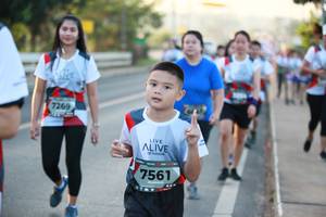 BIB: 7269, 7561
                            <button type="button" onclick="openModal(6400487)" class="btn btn-primary btn-sm float-right btn-popup" data-toggle="modal" data-target=".modal-high-quality">
                        <i class="fas fa-shopping-cart"></i> Add to Cart
                    </button>
                                            <button type="button" onclick="isThisMe(6400487, true)" class="btn btn-success btn-sm float-right btn-popup btn-isme hidden" data-toggle="tooltip" data-placement="bottom" title="นี่คือรูปของคุณใช่ไหม คลิกที่นี่เพื่อเอาเข้าอัลบั้ม">
                        <i class="fas fa-plus"></i> Add to album
                    </button>
                    <button type="button" onclick="isThisMe(6400487, false)" class="btn btn-warning btn-sm float-right btn-popup btn-isnotme hidden">
                        <i class="fas fa-ban"></i> Remove from album
                    </button>