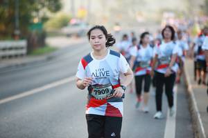 BIB: 7909
                            <button type="button" onclick="openModal(6398908)" class="btn btn-primary btn-sm float-right btn-popup" data-toggle="modal" data-target=".modal-high-quality">
                        <i class="fas fa-shopping-cart"></i> Add to Cart
                    </button>
                                            <button type="button" onclick="isThisMe(6398908, true)" class="btn btn-success btn-sm float-right btn-popup btn-isme hidden" data-toggle="tooltip" data-placement="bottom" title="นี่คือรูปของคุณใช่ไหม คลิกที่นี่เพื่อเอาเข้าอัลบั้ม">
                        <i class="fas fa-plus"></i> Add to album
                    </button>
                    <button type="button" onclick="isThisMe(6398908, false)" class="btn btn-warning btn-sm float-right btn-popup btn-isnotme hidden">
                        <i class="fas fa-ban"></i> Remove from album
                    </button>