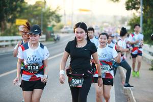 BIB: 3128, 1905, 3081
                            <button type="button" onclick="openModal(6394806)" class="btn btn-primary btn-sm float-right btn-popup" data-toggle="modal" data-target=".modal-high-quality">
                        <i class="fas fa-shopping-cart"></i> Add to Cart
                    </button>
                                            <button type="button" onclick="isThisMe(6394806, true)" class="btn btn-success btn-sm float-right btn-popup btn-isme hidden" data-toggle="tooltip" data-placement="bottom" title="นี่คือรูปของคุณใช่ไหม คลิกที่นี่เพื่อเอาเข้าอัลบั้ม">
                        <i class="fas fa-plus"></i> Add to album
                    </button>
                    <button type="button" onclick="isThisMe(6394806, false)" class="btn btn-warning btn-sm float-right btn-popup btn-isnotme hidden">
                        <i class="fas fa-ban"></i> Remove from album
                    </button>