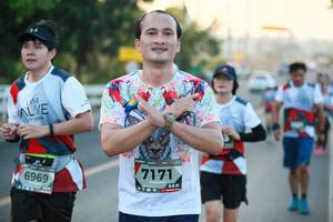 BIB: 6969, 7171
                            <button type="button" onclick="openModal(6392107)" class="btn btn-primary btn-sm float-right btn-popup" data-toggle="modal" data-target=".modal-high-quality">
                        <i class="fas fa-shopping-cart"></i> Add to Cart
                    </button>
                                            <button type="button" onclick="isThisMe(6392107, true)" class="btn btn-success btn-sm float-right btn-popup btn-isme hidden" data-toggle="tooltip" data-placement="bottom" title="นี่คือรูปของคุณใช่ไหม คลิกที่นี่เพื่อเอาเข้าอัลบั้ม">
                        <i class="fas fa-plus"></i> Add to album
                    </button>
                    <button type="button" onclick="isThisMe(6392107, false)" class="btn btn-warning btn-sm float-right btn-popup btn-isnotme hidden">
                        <i class="fas fa-ban"></i> Remove from album
                    </button>