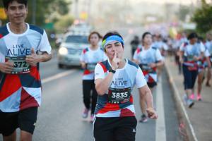 BIB: 572, 3835
                            <button type="button" onclick="openModal(6394505)" class="btn btn-primary btn-sm float-right btn-popup" data-toggle="modal" data-target=".modal-high-quality">
                        <i class="fas fa-shopping-cart"></i> Add to Cart
                    </button>
                                            <button type="button" onclick="isThisMe(6394505, true)" class="btn btn-success btn-sm float-right btn-popup btn-isme hidden" data-toggle="tooltip" data-placement="bottom" title="นี่คือรูปของคุณใช่ไหม คลิกที่นี่เพื่อเอาเข้าอัลบั้ม">
                        <i class="fas fa-plus"></i> Add to album
                    </button>
                    <button type="button" onclick="isThisMe(6394505, false)" class="btn btn-warning btn-sm float-right btn-popup btn-isnotme hidden">
                        <i class="fas fa-ban"></i> Remove from album
                    </button>