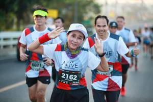 BIB: 6071, 2162, 128
                            <button type="button" onclick="openModal(6391783)" class="btn btn-primary btn-sm float-right btn-popup" data-toggle="modal" data-target=".modal-high-quality">
                        <i class="fas fa-shopping-cart"></i> Add to Cart
                    </button>
                                            <button type="button" onclick="isThisMe(6391783, true)" class="btn btn-success btn-sm float-right btn-popup btn-isme hidden" data-toggle="tooltip" data-placement="bottom" title="นี่คือรูปของคุณใช่ไหม คลิกที่นี่เพื่อเอาเข้าอัลบั้ม">
                        <i class="fas fa-plus"></i> Add to album
                    </button>
                    <button type="button" onclick="isThisMe(6391783, false)" class="btn btn-warning btn-sm float-right btn-popup btn-isnotme hidden">
                        <i class="fas fa-ban"></i> Remove from album
                    </button>