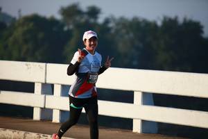 BIB: 3123
                            <button type="button" onclick="openModal(6403712)" class="btn btn-primary btn-sm float-right btn-popup" data-toggle="modal" data-target=".modal-high-quality">
                        <i class="fas fa-shopping-cart"></i> Add to Cart
                    </button>
                                            <button type="button" onclick="isThisMe(6403712, true)" class="btn btn-success btn-sm float-right btn-popup btn-isme hidden" data-toggle="tooltip" data-placement="bottom" title="นี่คือรูปของคุณใช่ไหม คลิกที่นี่เพื่อเอาเข้าอัลบั้ม">
                        <i class="fas fa-plus"></i> Add to album
                    </button>
                    <button type="button" onclick="isThisMe(6403712, false)" class="btn btn-warning btn-sm float-right btn-popup btn-isnotme hidden">
                        <i class="fas fa-ban"></i> Remove from album
                    </button>