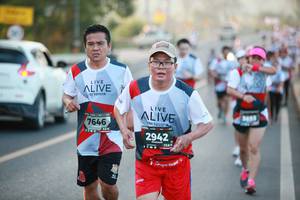 BIB: 7646, 2942, 128
                            <button type="button" onclick="openModal(6393717)" class="btn btn-primary btn-sm float-right btn-popup" data-toggle="modal" data-target=".modal-high-quality">
                        <i class="fas fa-shopping-cart"></i> Add to Cart
                    </button>
                                            <button type="button" onclick="isThisMe(6393717, true)" class="btn btn-success btn-sm float-right btn-popup btn-isme hidden" data-toggle="tooltip" data-placement="bottom" title="นี่คือรูปของคุณใช่ไหม คลิกที่นี่เพื่อเอาเข้าอัลบั้ม">
                        <i class="fas fa-plus"></i> Add to album
                    </button>
                    <button type="button" onclick="isThisMe(6393717, false)" class="btn btn-warning btn-sm float-right btn-popup btn-isnotme hidden">
                        <i class="fas fa-ban"></i> Remove from album
                    </button>