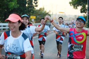 BIB: 422, 6025, 6456
                            <button type="button" onclick="openModal(6394420)" class="btn btn-primary btn-sm float-right btn-popup" data-toggle="modal" data-target=".modal-high-quality">
                        <i class="fas fa-shopping-cart"></i> Add to Cart
                    </button>
                                            <button type="button" onclick="isThisMe(6394420, true)" class="btn btn-success btn-sm float-right btn-popup btn-isme hidden" data-toggle="tooltip" data-placement="bottom" title="นี่คือรูปของคุณใช่ไหม คลิกที่นี่เพื่อเอาเข้าอัลบั้ม">
                        <i class="fas fa-plus"></i> Add to album
                    </button>
                    <button type="button" onclick="isThisMe(6394420, false)" class="btn btn-warning btn-sm float-right btn-popup btn-isnotme hidden">
                        <i class="fas fa-ban"></i> Remove from album
                    </button>