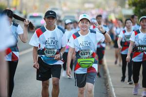 BIB: 3148, 6210, 6371, 
                            <button type="button" onclick="openModal(6396590)" class="btn btn-primary btn-sm float-right btn-popup" data-toggle="modal" data-target=".modal-high-quality">
                        <i class="fas fa-shopping-cart"></i> Add to Cart
                    </button>
                                            <button type="button" onclick="isThisMe(6396590, true)" class="btn btn-success btn-sm float-right btn-popup btn-isme hidden" data-toggle="tooltip" data-placement="bottom" title="นี่คือรูปของคุณใช่ไหม คลิกที่นี่เพื่อเอาเข้าอัลบั้ม">
                        <i class="fas fa-plus"></i> Add to album
                    </button>
                    <button type="button" onclick="isThisMe(6396590, false)" class="btn btn-warning btn-sm float-right btn-popup btn-isnotme hidden">
                        <i class="fas fa-ban"></i> Remove from album
                    </button>