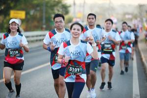 BIB: 3118, 3101
                            <button type="button" onclick="openModal(6392148)" class="btn btn-primary btn-sm float-right btn-popup" data-toggle="modal" data-target=".modal-high-quality">
                        <i class="fas fa-shopping-cart"></i> Add to Cart
                    </button>
                                            <button type="button" onclick="isThisMe(6392148, true)" class="btn btn-success btn-sm float-right btn-popup btn-isme hidden" data-toggle="tooltip" data-placement="bottom" title="นี่คือรูปของคุณใช่ไหม คลิกที่นี่เพื่อเอาเข้าอัลบั้ม">
                        <i class="fas fa-plus"></i> Add to album
                    </button>
                    <button type="button" onclick="isThisMe(6392148, false)" class="btn btn-warning btn-sm float-right btn-popup btn-isnotme hidden">
                        <i class="fas fa-ban"></i> Remove from album
                    </button>