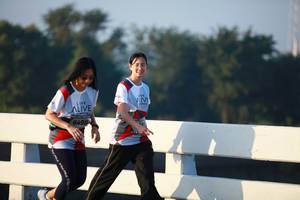 BIB: 6498
                            <button type="button" onclick="openModal(6403474)" class="btn btn-primary btn-sm float-right btn-popup" data-toggle="modal" data-target=".modal-high-quality">
                        <i class="fas fa-shopping-cart"></i> Add to Cart
                    </button>
                                            <button type="button" onclick="isThisMe(6403474, true)" class="btn btn-success btn-sm float-right btn-popup btn-isme hidden" data-toggle="tooltip" data-placement="bottom" title="นี่คือรูปของคุณใช่ไหม คลิกที่นี่เพื่อเอาเข้าอัลบั้ม">
                        <i class="fas fa-plus"></i> Add to album
                    </button>
                    <button type="button" onclick="isThisMe(6403474, false)" class="btn btn-warning btn-sm float-right btn-popup btn-isnotme hidden">
                        <i class="fas fa-ban"></i> Remove from album
                    </button>