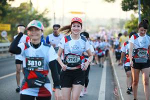 BIB: 7252, 7161, 3810
                            <button type="button" onclick="openModal(6399436)" class="btn btn-primary btn-sm float-right btn-popup" data-toggle="modal" data-target=".modal-high-quality">
                        <i class="fas fa-shopping-cart"></i> Add to Cart
                    </button>
                                            <button type="button" onclick="isThisMe(6399436, true)" class="btn btn-success btn-sm float-right btn-popup btn-isme hidden" data-toggle="tooltip" data-placement="bottom" title="นี่คือรูปของคุณใช่ไหม คลิกที่นี่เพื่อเอาเข้าอัลบั้ม">
                        <i class="fas fa-plus"></i> Add to album
                    </button>
                    <button type="button" onclick="isThisMe(6399436, false)" class="btn btn-warning btn-sm float-right btn-popup btn-isnotme hidden">
                        <i class="fas fa-ban"></i> Remove from album
                    </button>