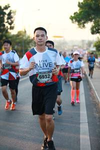 BIB: 6932
                            <button type="button" onclick="openModal(6395612)" class="btn btn-primary btn-sm float-right btn-popup" data-toggle="modal" data-target=".modal-high-quality">
                        <i class="fas fa-shopping-cart"></i> Add to Cart
                    </button>
                                            <button type="button" onclick="isThisMe(6395612, true)" class="btn btn-success btn-sm float-right btn-popup btn-isme hidden" data-toggle="tooltip" data-placement="bottom" title="นี่คือรูปของคุณใช่ไหม คลิกที่นี่เพื่อเอาเข้าอัลบั้ม">
                        <i class="fas fa-plus"></i> Add to album
                    </button>
                    <button type="button" onclick="isThisMe(6395612, false)" class="btn btn-warning btn-sm float-right btn-popup btn-isnotme hidden">
                        <i class="fas fa-ban"></i> Remove from album
                    </button>