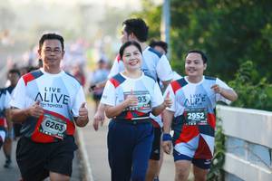 BIB: 2952, 6263
                            <button type="button" onclick="openModal(6401868)" class="btn btn-primary btn-sm float-right btn-popup" data-toggle="modal" data-target=".modal-high-quality">
                        <i class="fas fa-shopping-cart"></i> Add to Cart
                    </button>
                                            <button type="button" onclick="isThisMe(6401868, true)" class="btn btn-success btn-sm float-right btn-popup btn-isme hidden" data-toggle="tooltip" data-placement="bottom" title="นี่คือรูปของคุณใช่ไหม คลิกที่นี่เพื่อเอาเข้าอัลบั้ม">
                        <i class="fas fa-plus"></i> Add to album
                    </button>
                    <button type="button" onclick="isThisMe(6401868, false)" class="btn btn-warning btn-sm float-right btn-popup btn-isnotme hidden">
                        <i class="fas fa-ban"></i> Remove from album
                    </button>