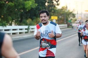 BIB: 3704, 128
                            <button type="button" onclick="openModal(6391368)" class="btn btn-primary btn-sm float-right btn-popup" data-toggle="modal" data-target=".modal-high-quality">
                        <i class="fas fa-shopping-cart"></i> Add to Cart
                    </button>
                                            <button type="button" onclick="isThisMe(6391368, true)" class="btn btn-success btn-sm float-right btn-popup btn-isme hidden" data-toggle="tooltip" data-placement="bottom" title="นี่คือรูปของคุณใช่ไหม คลิกที่นี่เพื่อเอาเข้าอัลบั้ม">
                        <i class="fas fa-plus"></i> Add to album
                    </button>
                    <button type="button" onclick="isThisMe(6391368, false)" class="btn btn-warning btn-sm float-right btn-popup btn-isnotme hidden">
                        <i class="fas fa-ban"></i> Remove from album
                    </button>