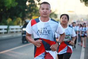 BIB: 487
                            <button type="button" onclick="openModal(6399554)" class="btn btn-primary btn-sm float-right btn-popup" data-toggle="modal" data-target=".modal-high-quality">
                        <i class="fas fa-shopping-cart"></i> Add to Cart
                    </button>
                                            <button type="button" onclick="isThisMe(6399554, true)" class="btn btn-success btn-sm float-right btn-popup btn-isme hidden" data-toggle="tooltip" data-placement="bottom" title="นี่คือรูปของคุณใช่ไหม คลิกที่นี่เพื่อเอาเข้าอัลบั้ม">
                        <i class="fas fa-plus"></i> Add to album
                    </button>
                    <button type="button" onclick="isThisMe(6399554, false)" class="btn btn-warning btn-sm float-right btn-popup btn-isnotme hidden">
                        <i class="fas fa-ban"></i> Remove from album
                    </button>