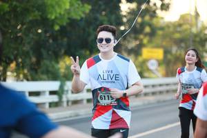 BIB: 715, 6115
                            <button type="button" onclick="openModal(6400677)" class="btn btn-primary btn-sm float-right btn-popup" data-toggle="modal" data-target=".modal-high-quality">
                        <i class="fas fa-shopping-cart"></i> Add to Cart
                    </button>
                                            <button type="button" onclick="isThisMe(6400677, true)" class="btn btn-success btn-sm float-right btn-popup btn-isme hidden" data-toggle="tooltip" data-placement="bottom" title="นี่คือรูปของคุณใช่ไหม คลิกที่นี่เพื่อเอาเข้าอัลบั้ม">
                        <i class="fas fa-plus"></i> Add to album
                    </button>
                    <button type="button" onclick="isThisMe(6400677, false)" class="btn btn-warning btn-sm float-right btn-popup btn-isnotme hidden">
                        <i class="fas fa-ban"></i> Remove from album
                    </button>