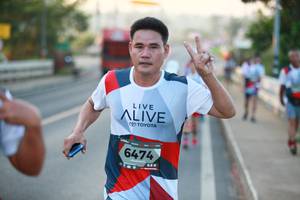 BIB: 6474
                            <button type="button" onclick="openModal(6392431)" class="btn btn-primary btn-sm float-right btn-popup" data-toggle="modal" data-target=".modal-high-quality">
                        <i class="fas fa-shopping-cart"></i> Add to Cart
                    </button>
                                            <button type="button" onclick="isThisMe(6392431, true)" class="btn btn-success btn-sm float-right btn-popup btn-isme hidden" data-toggle="tooltip" data-placement="bottom" title="นี่คือรูปของคุณใช่ไหม คลิกที่นี่เพื่อเอาเข้าอัลบั้ม">
                        <i class="fas fa-plus"></i> Add to album
                    </button>
                    <button type="button" onclick="isThisMe(6392431, false)" class="btn btn-warning btn-sm float-right btn-popup btn-isnotme hidden">
                        <i class="fas fa-ban"></i> Remove from album
                    </button>