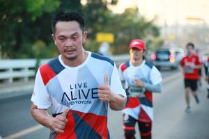 BIB: 
                            <button type="button" onclick="openModal(6391076)" class="btn btn-primary btn-sm float-right btn-popup" data-toggle="modal" data-target=".modal-high-quality">
                        <i class="fas fa-shopping-cart"></i> Add to Cart
                    </button>
                                            <button type="button" onclick="isThisMe(6391076, true)" class="btn btn-success btn-sm float-right btn-popup btn-isme hidden" data-toggle="tooltip" data-placement="bottom" title="นี่คือรูปของคุณใช่ไหม คลิกที่นี่เพื่อเอาเข้าอัลบั้ม">
                        <i class="fas fa-plus"></i> Add to album
                    </button>
                    <button type="button" onclick="isThisMe(6391076, false)" class="btn btn-warning btn-sm float-right btn-popup btn-isnotme hidden">
                        <i class="fas fa-ban"></i> Remove from album
                    </button>