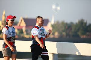 BIB: 624
                            <button type="button" onclick="openModal(6403978)" class="btn btn-primary btn-sm float-right btn-popup" data-toggle="modal" data-target=".modal-high-quality">
                        <i class="fas fa-shopping-cart"></i> Add to Cart
                    </button>
                                            <button type="button" onclick="isThisMe(6403978, true)" class="btn btn-success btn-sm float-right btn-popup btn-isme hidden" data-toggle="tooltip" data-placement="bottom" title="นี่คือรูปของคุณใช่ไหม คลิกที่นี่เพื่อเอาเข้าอัลบั้ม">
                        <i class="fas fa-plus"></i> Add to album
                    </button>
                    <button type="button" onclick="isThisMe(6403978, false)" class="btn btn-warning btn-sm float-right btn-popup btn-isnotme hidden">
                        <i class="fas fa-ban"></i> Remove from album
                    </button>