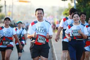 BIB: 649, 6263, 2181
                            <button type="button" onclick="openModal(6401908)" class="btn btn-primary btn-sm float-right btn-popup" data-toggle="modal" data-target=".modal-high-quality">
                        <i class="fas fa-shopping-cart"></i> Add to Cart
                    </button>
                                            <button type="button" onclick="isThisMe(6401908, true)" class="btn btn-success btn-sm float-right btn-popup btn-isme hidden" data-toggle="tooltip" data-placement="bottom" title="นี่คือรูปของคุณใช่ไหม คลิกที่นี่เพื่อเอาเข้าอัลบั้ม">
                        <i class="fas fa-plus"></i> Add to album
                    </button>
                    <button type="button" onclick="isThisMe(6401908, false)" class="btn btn-warning btn-sm float-right btn-popup btn-isnotme hidden">
                        <i class="fas fa-ban"></i> Remove from album
                    </button>