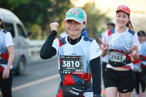 BIB: 7161, 3810, 128
                            <button type="button" onclick="openModal(6399439)" class="btn btn-primary btn-sm float-right btn-popup" data-toggle="modal" data-target=".modal-high-quality">
                        <i class="fas fa-shopping-cart"></i> Add to Cart
                    </button>
                                            <button type="button" onclick="isThisMe(6399439, true)" class="btn btn-success btn-sm float-right btn-popup btn-isme hidden" data-toggle="tooltip" data-placement="bottom" title="นี่คือรูปของคุณใช่ไหม คลิกที่นี่เพื่อเอาเข้าอัลบั้ม">
                        <i class="fas fa-plus"></i> Add to album
                    </button>
                    <button type="button" onclick="isThisMe(6399439, false)" class="btn btn-warning btn-sm float-right btn-popup btn-isnotme hidden">
                        <i class="fas fa-ban"></i> Remove from album
                    </button>