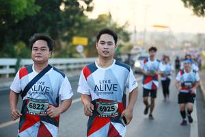 BIB: 6822, 6925
                            <button type="button" onclick="openModal(6394429)" class="btn btn-primary btn-sm float-right btn-popup" data-toggle="modal" data-target=".modal-high-quality">
                        <i class="fas fa-shopping-cart"></i> Add to Cart
                    </button>
                                            <button type="button" onclick="isThisMe(6394429, true)" class="btn btn-success btn-sm float-right btn-popup btn-isme hidden" data-toggle="tooltip" data-placement="bottom" title="นี่คือรูปของคุณใช่ไหม คลิกที่นี่เพื่อเอาเข้าอัลบั้ม">
                        <i class="fas fa-plus"></i> Add to album
                    </button>
                    <button type="button" onclick="isThisMe(6394429, false)" class="btn btn-warning btn-sm float-right btn-popup btn-isnotme hidden">
                        <i class="fas fa-ban"></i> Remove from album
                    </button>