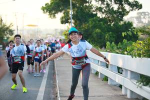 BIB: 6995, 7866
                            <button type="button" onclick="openModal(6399894)" class="btn btn-primary btn-sm float-right btn-popup" data-toggle="modal" data-target=".modal-high-quality">
                        <i class="fas fa-shopping-cart"></i> Add to Cart
                    </button>
                                            <button type="button" onclick="isThisMe(6399894, true)" class="btn btn-success btn-sm float-right btn-popup btn-isme hidden" data-toggle="tooltip" data-placement="bottom" title="นี่คือรูปของคุณใช่ไหม คลิกที่นี่เพื่อเอาเข้าอัลบั้ม">
                        <i class="fas fa-plus"></i> Add to album
                    </button>
                    <button type="button" onclick="isThisMe(6399894, false)" class="btn btn-warning btn-sm float-right btn-popup btn-isnotme hidden">
                        <i class="fas fa-ban"></i> Remove from album
                    </button>