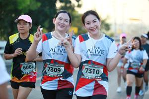 BIB: 7310, 7309, 6068
                            <button type="button" onclick="openModal(6399987)" class="btn btn-primary btn-sm float-right btn-popup" data-toggle="modal" data-target=".modal-high-quality">
                        <i class="fas fa-shopping-cart"></i> Add to Cart
                    </button>
                                            <button type="button" onclick="isThisMe(6399987, true)" class="btn btn-success btn-sm float-right btn-popup btn-isme hidden" data-toggle="tooltip" data-placement="bottom" title="นี่คือรูปของคุณใช่ไหม คลิกที่นี่เพื่อเอาเข้าอัลบั้ม">
                        <i class="fas fa-plus"></i> Add to album
                    </button>
                    <button type="button" onclick="isThisMe(6399987, false)" class="btn btn-warning btn-sm float-right btn-popup btn-isnotme hidden">
                        <i class="fas fa-ban"></i> Remove from album
                    </button>