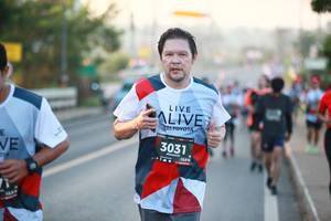 BIB: 3031, 124
                            <button type="button" onclick="openModal(6392192)" class="btn btn-primary btn-sm float-right btn-popup" data-toggle="modal" data-target=".modal-high-quality">
                        <i class="fas fa-shopping-cart"></i> Add to Cart
                    </button>
                                            <button type="button" onclick="isThisMe(6392192, true)" class="btn btn-success btn-sm float-right btn-popup btn-isme hidden" data-toggle="tooltip" data-placement="bottom" title="นี่คือรูปของคุณใช่ไหม คลิกที่นี่เพื่อเอาเข้าอัลบั้ม">
                        <i class="fas fa-plus"></i> Add to album
                    </button>
                    <button type="button" onclick="isThisMe(6392192, false)" class="btn btn-warning btn-sm float-right btn-popup btn-isnotme hidden">
                        <i class="fas fa-ban"></i> Remove from album
                    </button>