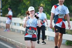 BIB: 6977, 7245
                            <button type="button" onclick="openModal(6402738)" class="btn btn-primary btn-sm float-right btn-popup" data-toggle="modal" data-target=".modal-high-quality">
                        <i class="fas fa-shopping-cart"></i> Add to Cart
                    </button>
                                            <button type="button" onclick="isThisMe(6402738, true)" class="btn btn-success btn-sm float-right btn-popup btn-isme hidden" data-toggle="tooltip" data-placement="bottom" title="นี่คือรูปของคุณใช่ไหม คลิกที่นี่เพื่อเอาเข้าอัลบั้ม">
                        <i class="fas fa-plus"></i> Add to album
                    </button>
                    <button type="button" onclick="isThisMe(6402738, false)" class="btn btn-warning btn-sm float-right btn-popup btn-isnotme hidden">
                        <i class="fas fa-ban"></i> Remove from album
                    </button>