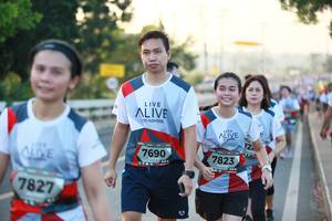 BIB: 7690, 7823, 7827
                            <button type="button" onclick="openModal(6396966)" class="btn btn-primary btn-sm float-right btn-popup" data-toggle="modal" data-target=".modal-high-quality">
                        <i class="fas fa-shopping-cart"></i> Add to Cart
                    </button>
                                            <button type="button" onclick="isThisMe(6396966, true)" class="btn btn-success btn-sm float-right btn-popup btn-isme hidden" data-toggle="tooltip" data-placement="bottom" title="นี่คือรูปของคุณใช่ไหม คลิกที่นี่เพื่อเอาเข้าอัลบั้ม">
                        <i class="fas fa-plus"></i> Add to album
                    </button>
                    <button type="button" onclick="isThisMe(6396966, false)" class="btn btn-warning btn-sm float-right btn-popup btn-isnotme hidden">
                        <i class="fas fa-ban"></i> Remove from album
                    </button>